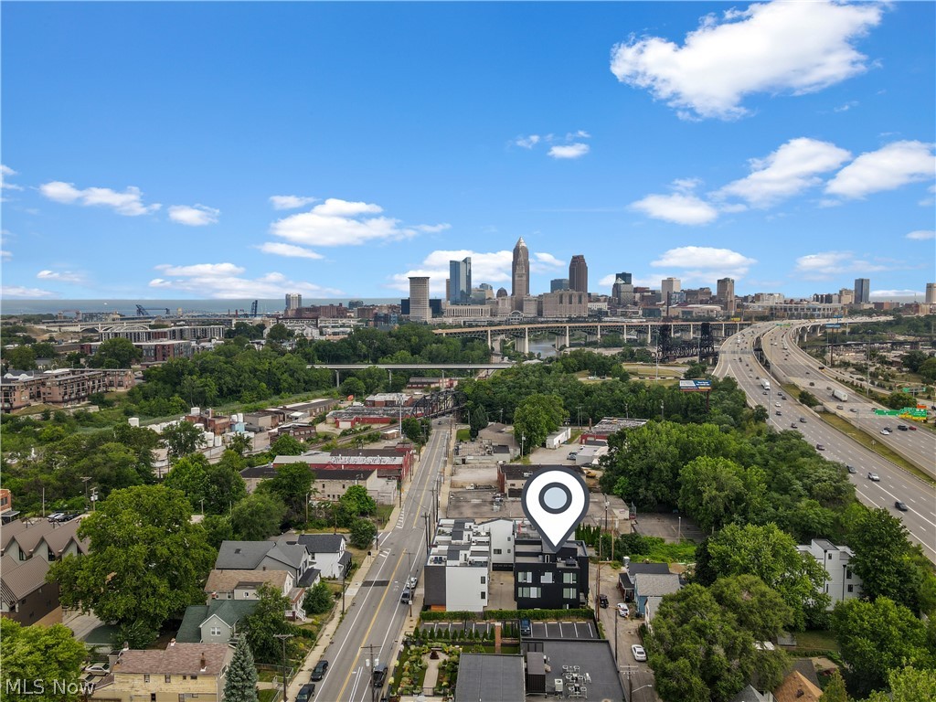 2334 W 16th Place Cleveland OH 44113