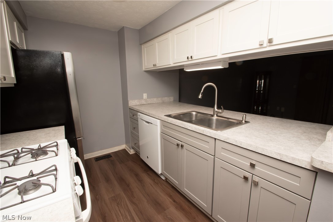 1041 Sunhaven Drive Medina OH 44256