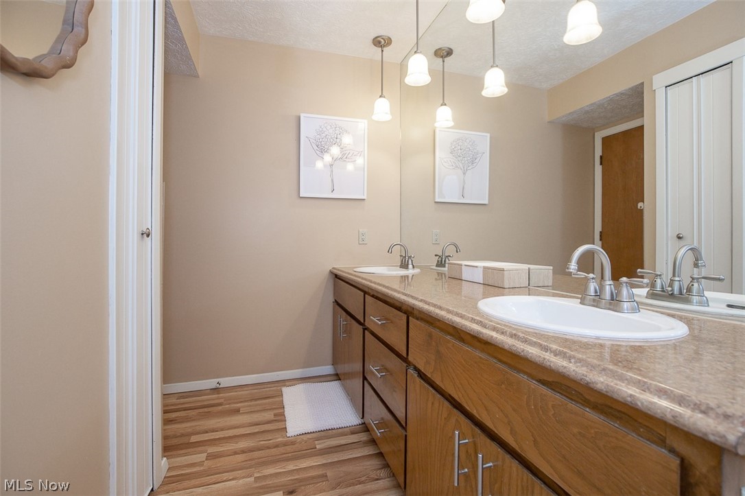 18175 Trailside Place Strongsville OH 44136