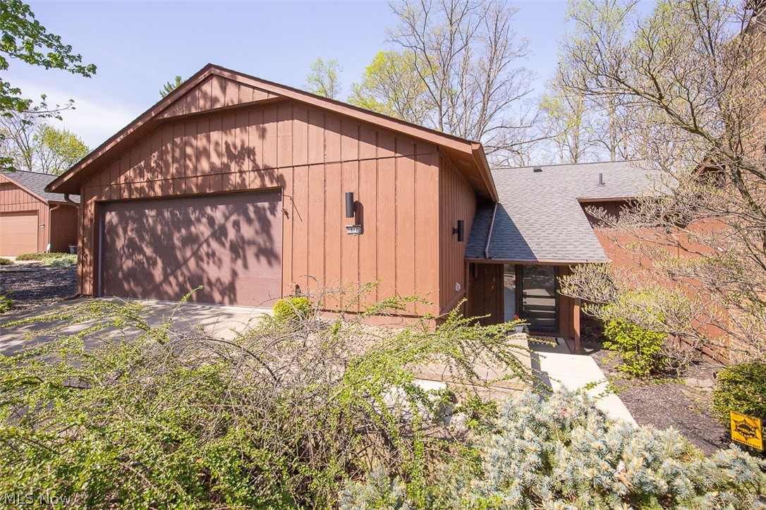18175 Trailside Place Strongsville OH 44136