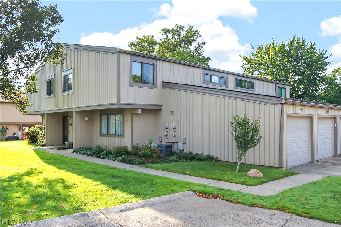 11746 Harbour Light Drive North Royalton OH 44133