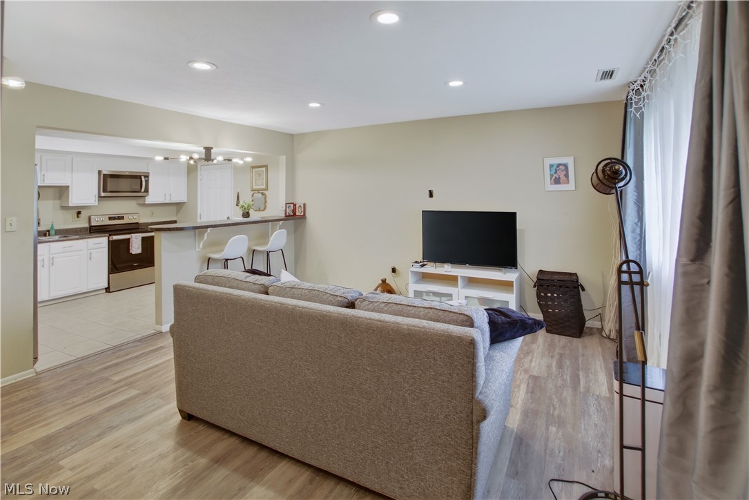 11746 Harbour Light Drive North Royalton OH 44133
