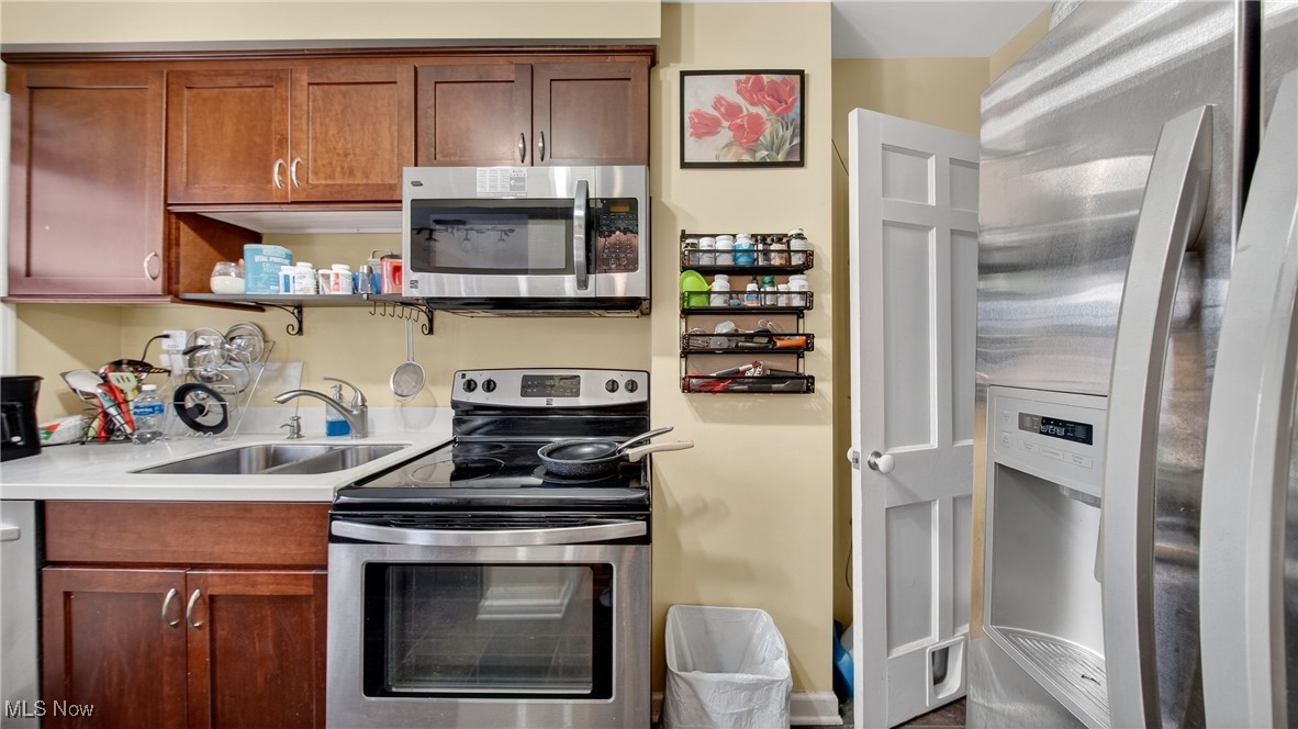 2684 Wooster Road Rocky River OH 44116
