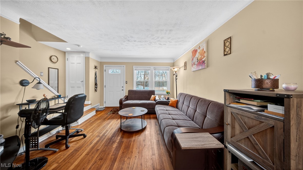 2684 Wooster Road Rocky River OH 44116