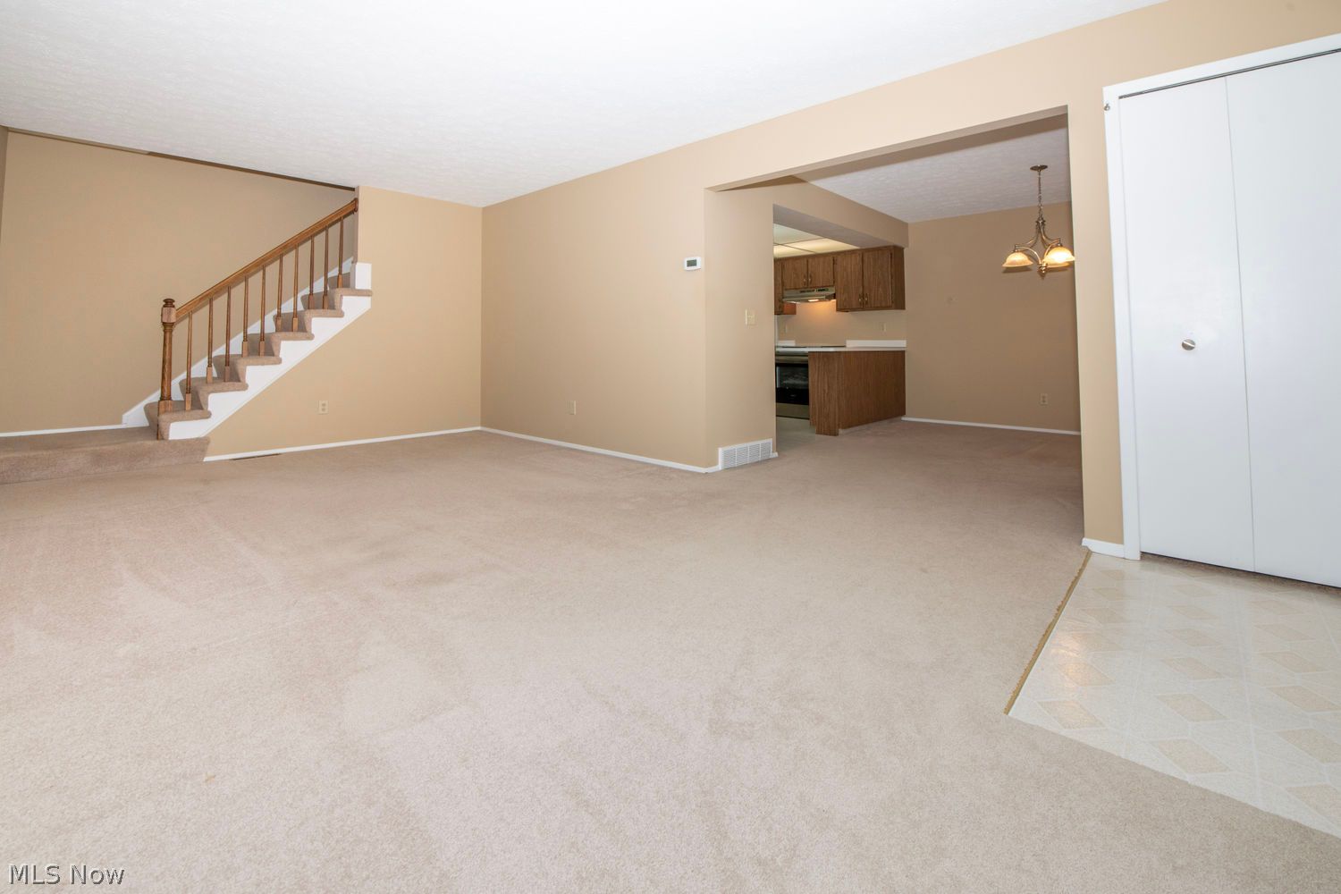 757 Tollis Parkway Broadview Heights OH 44147