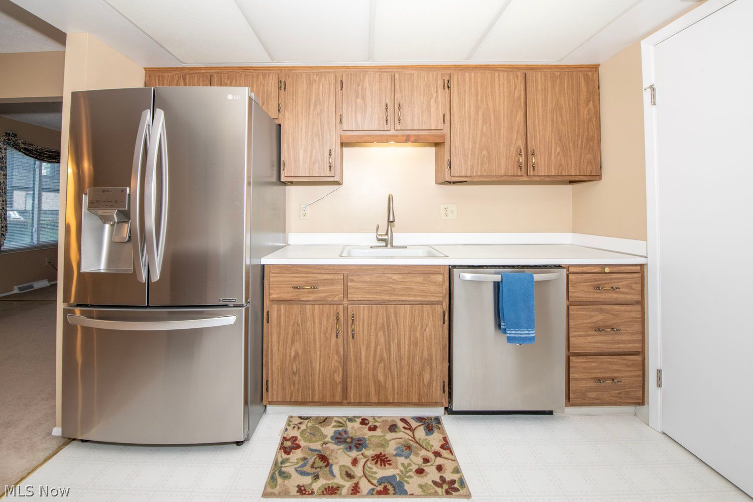 757 Tollis Parkway Broadview Heights OH 44147