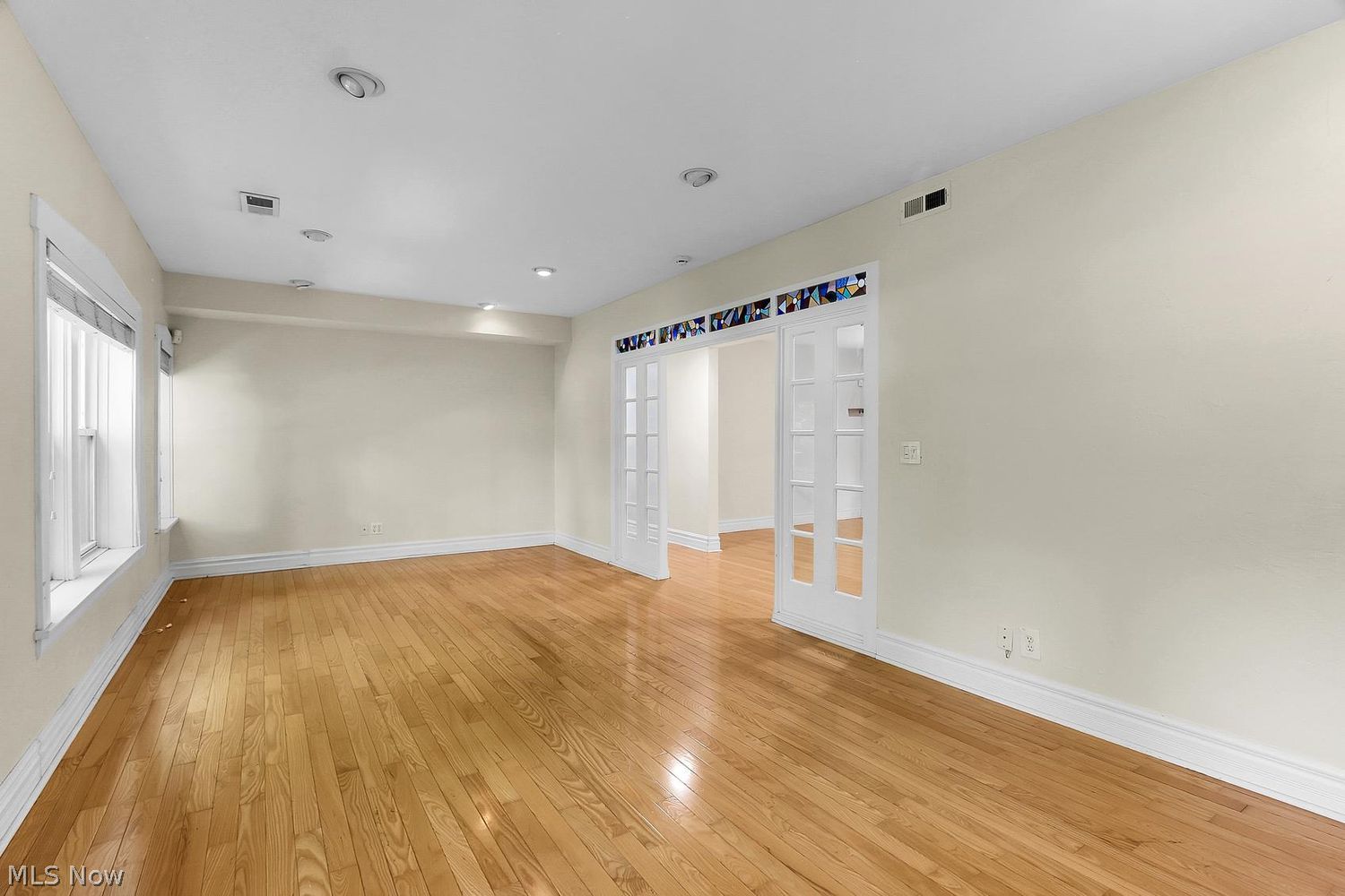 2472 Overlook Road Cleveland Heights OH 44106