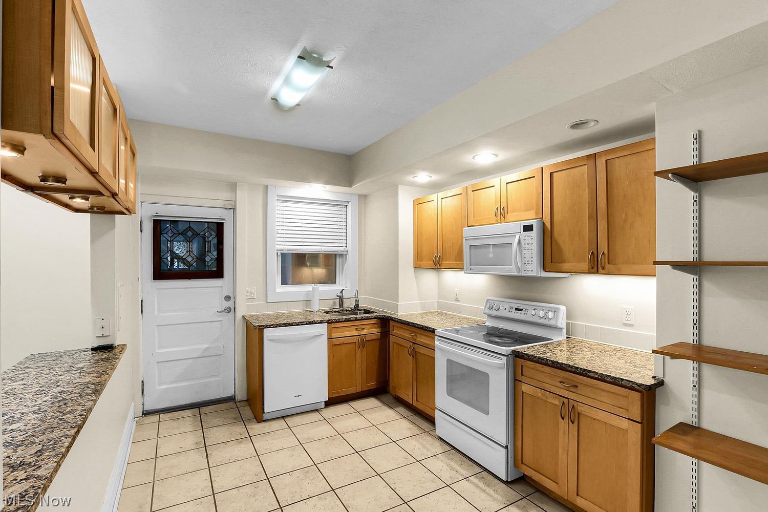 2472 Overlook Road Cleveland Heights OH 44106