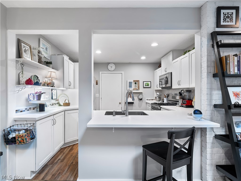 1378 Patti Park Westlake OH 44145