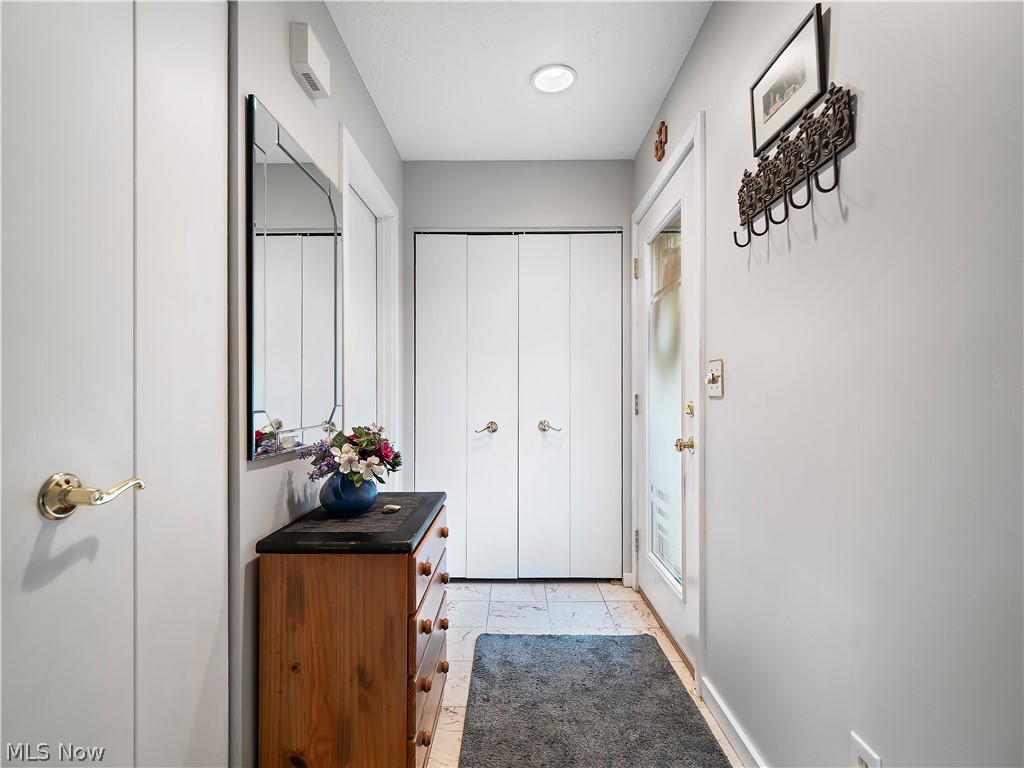 1378 Patti Park Westlake OH 44145