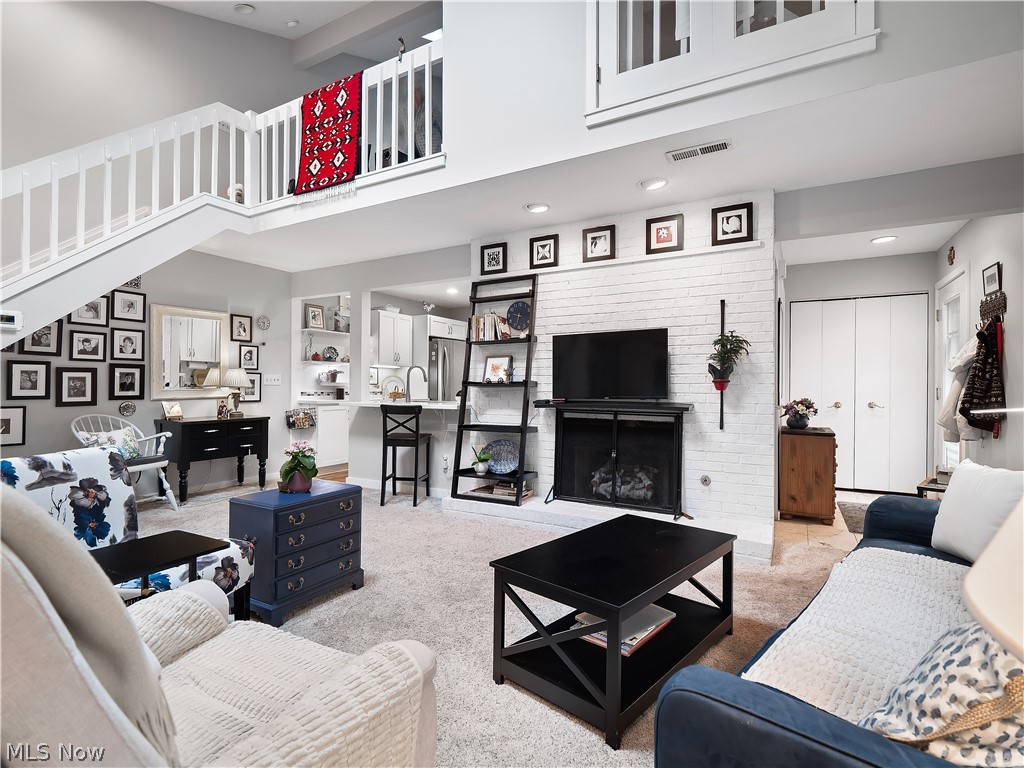 1378 Patti Park Westlake OH 44145