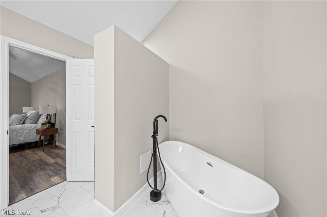 578 Meredith Lane Cuyahoga Falls OH 44223