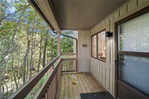 578 Meredith Lane Cuyahoga Falls OH 44223