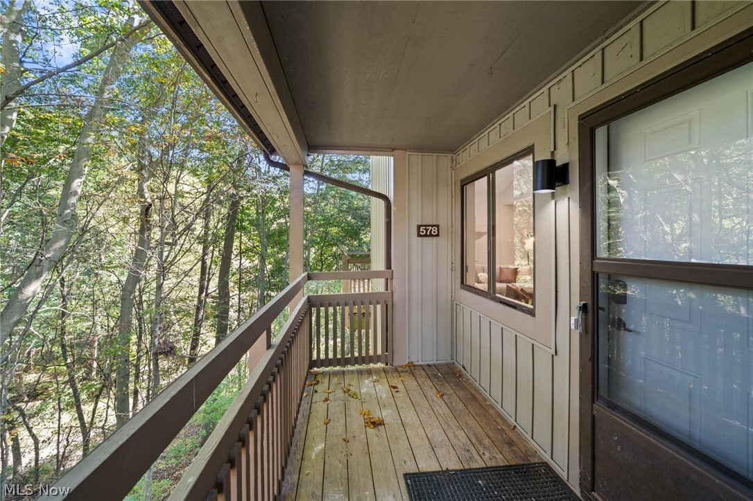 578 Meredith Lane Cuyahoga Falls OH 44223