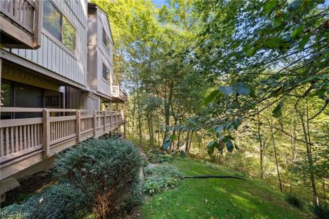 578 Meredith Lane Cuyahoga Falls OH 44223