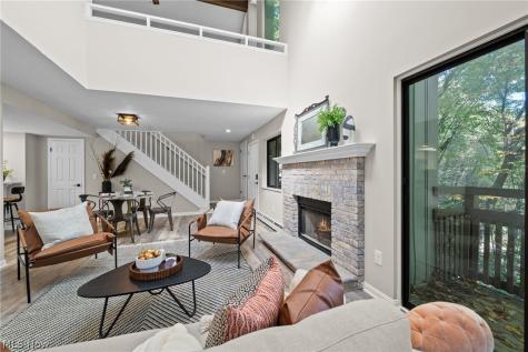 578 Meredith Lane Cuyahoga Falls OH 44223