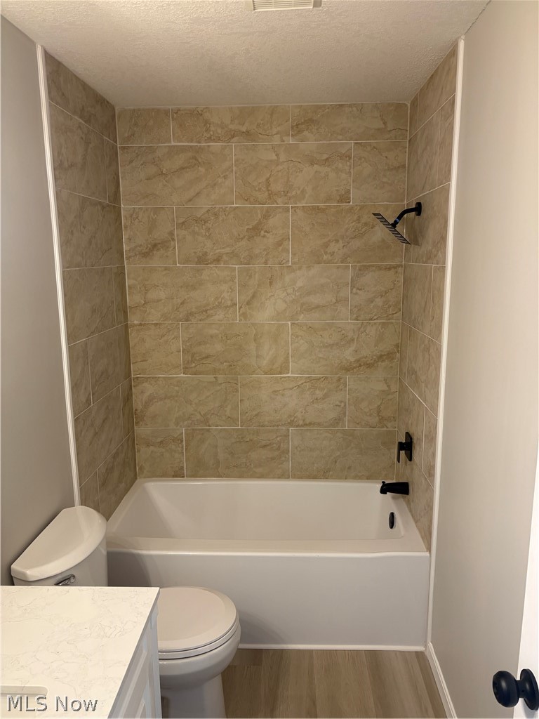 828 Woodfield Court Boardman OH 44512