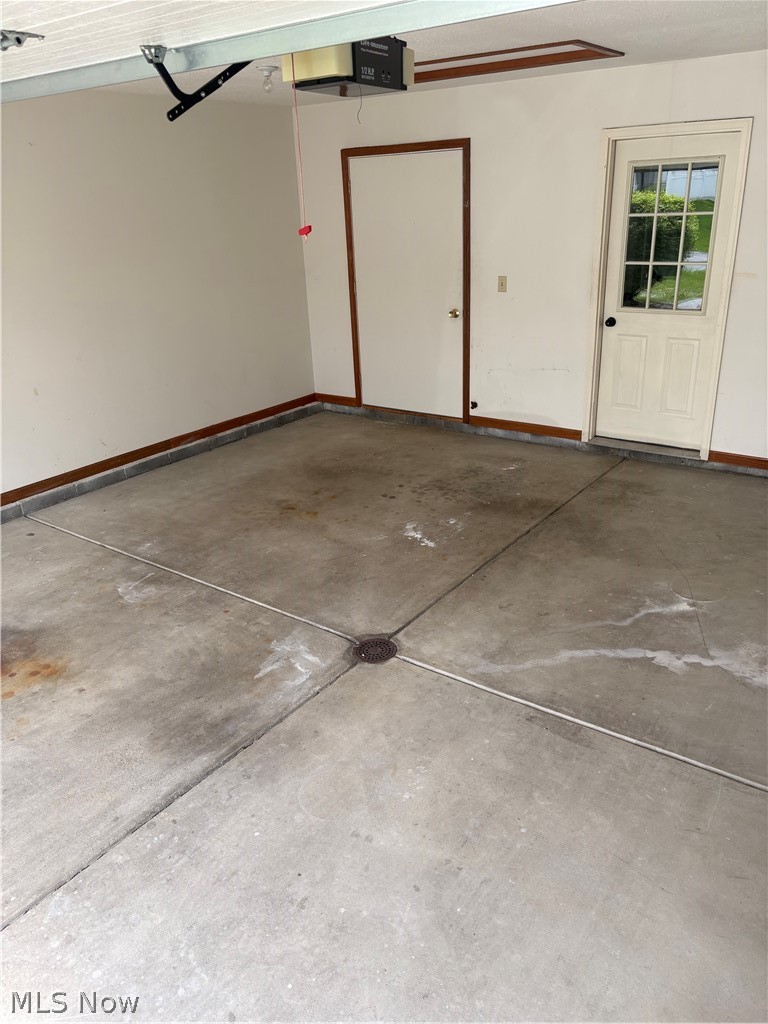 828 Woodfield Court Boardman OH 44512
