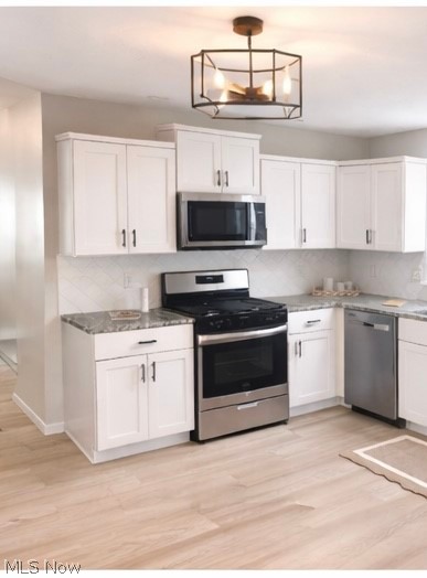 828 Woodfield Court Boardman OH 44512