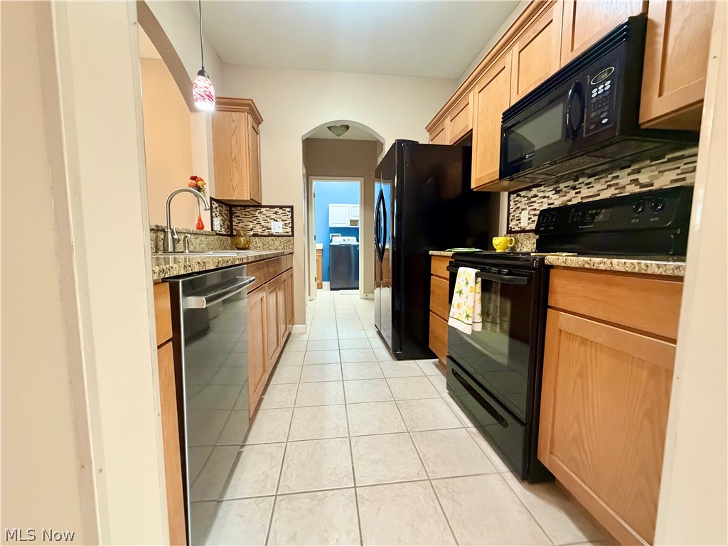 10945 Rocky Ledge Lane Painesville OH 44077
