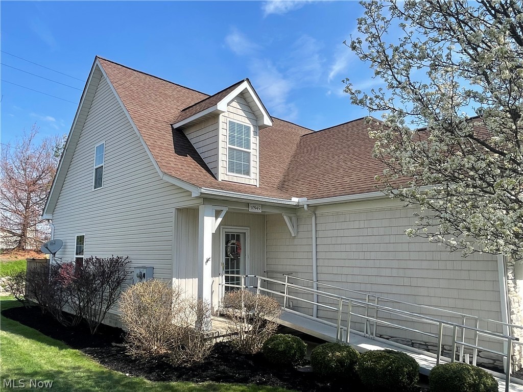 10945 Rocky Ledge Lane Painesville OH 44077
