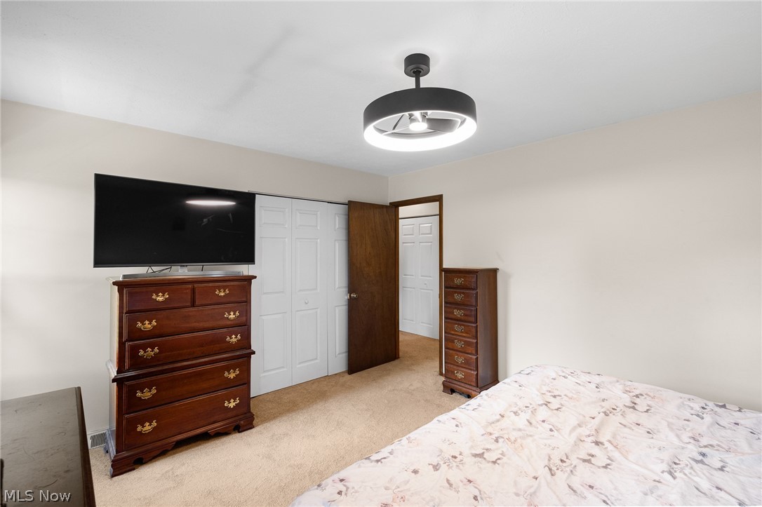 17220 Sheldon Court Brook Park OH 44142