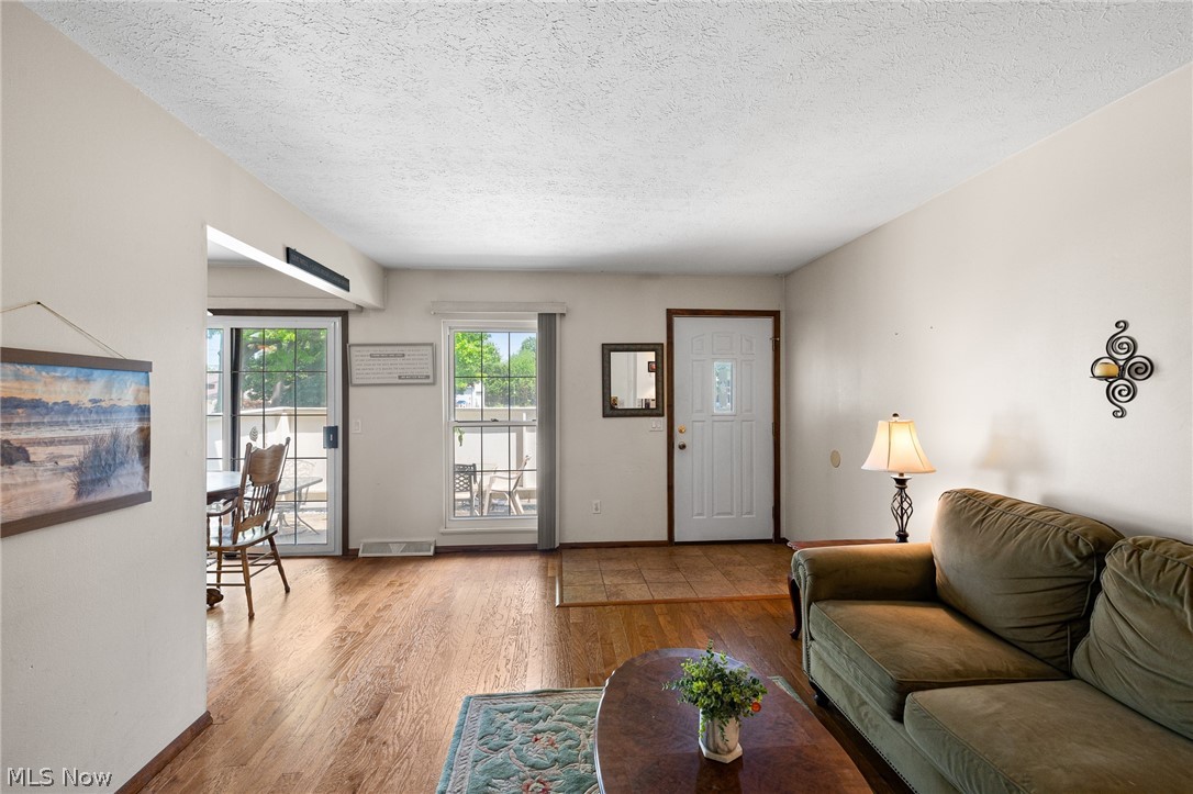 17220 Sheldon Court Brook Park OH 44142