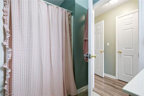 3284 Lenox Village Drive Fairlawn OH 44333