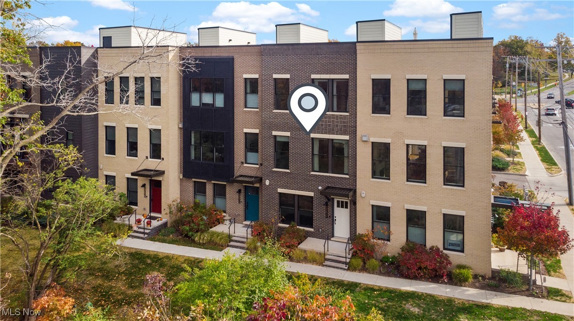 11203 N Park Place Cleveland OH 44104