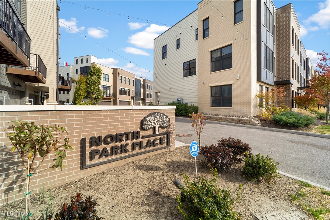 11203 N Park Place Cleveland OH 44104