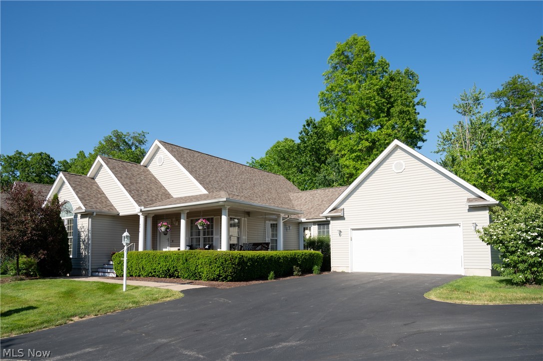 5216 Nashua Drive Austintown OH 44515