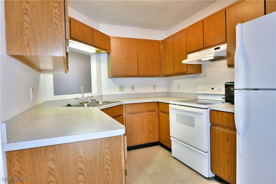 3477 Ivy Hill Circle Cortland OH 44410