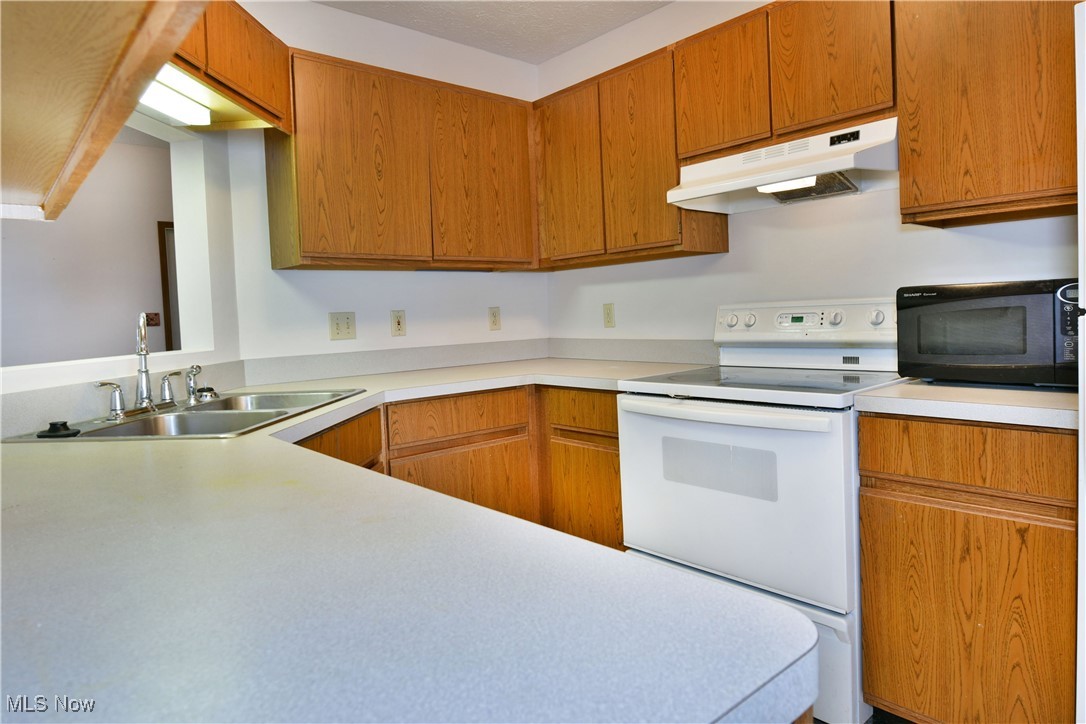 3477 Ivy Hill Circle Cortland OH 44410