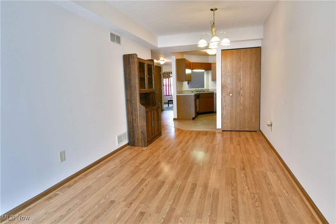 3477 Ivy Hill Circle Cortland OH 44410