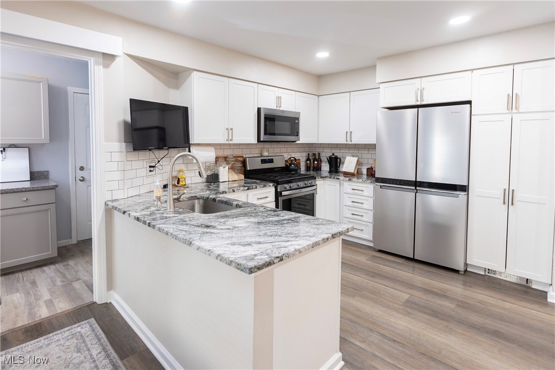 225 Westwind Drive Avon Lake OH 44012