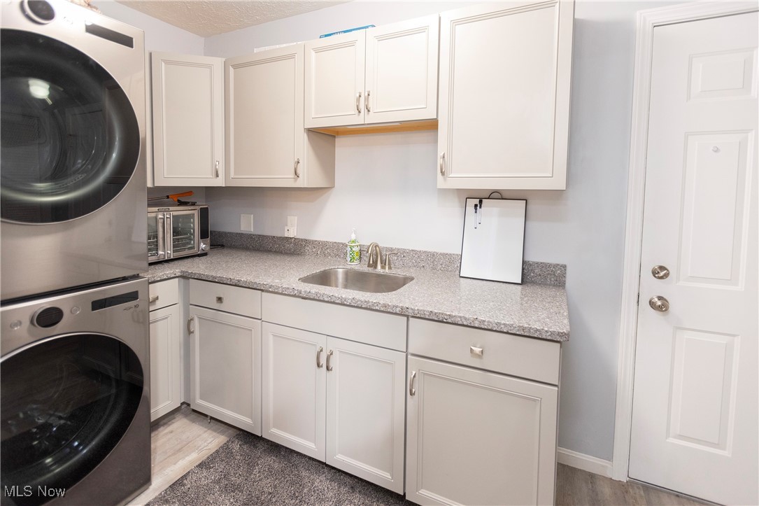 225 Westwind Drive Avon Lake OH 44012