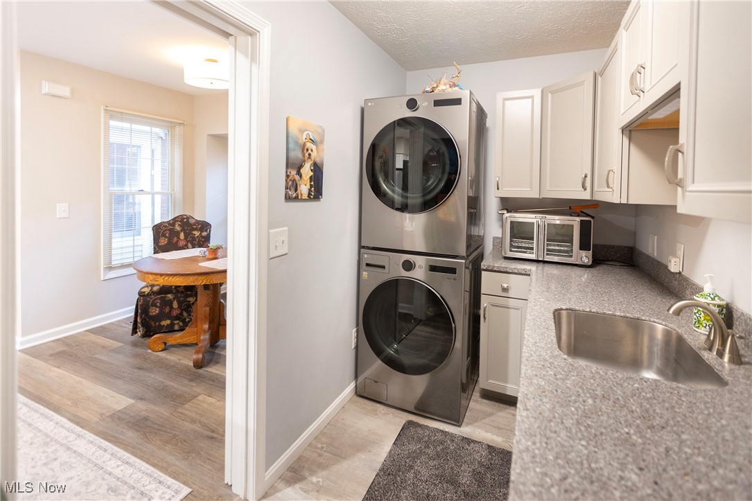 225 Westwind Drive Avon Lake OH 44012