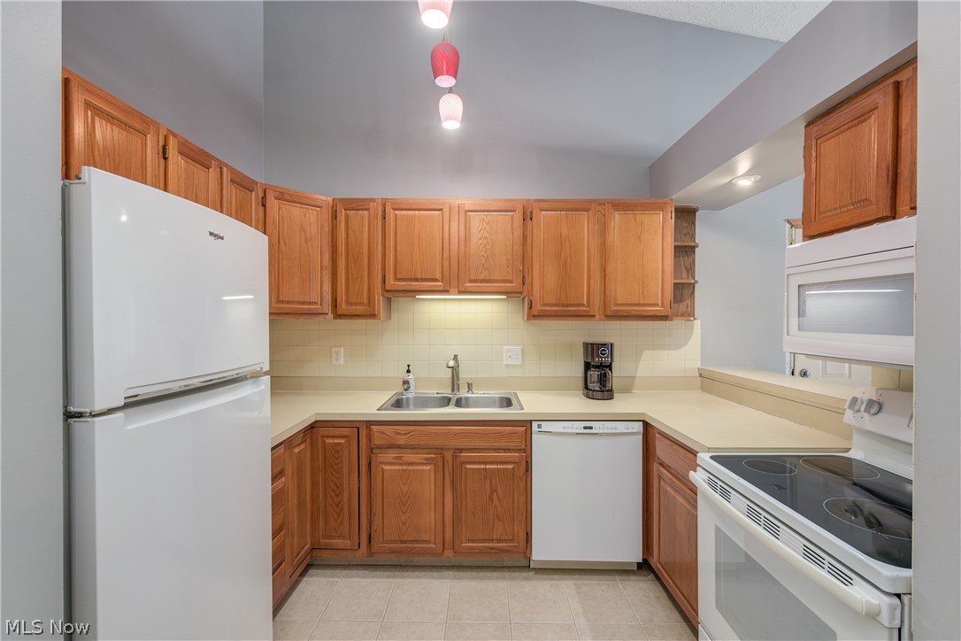 35275 Greenwich Avenue North Ridgeville OH 44039