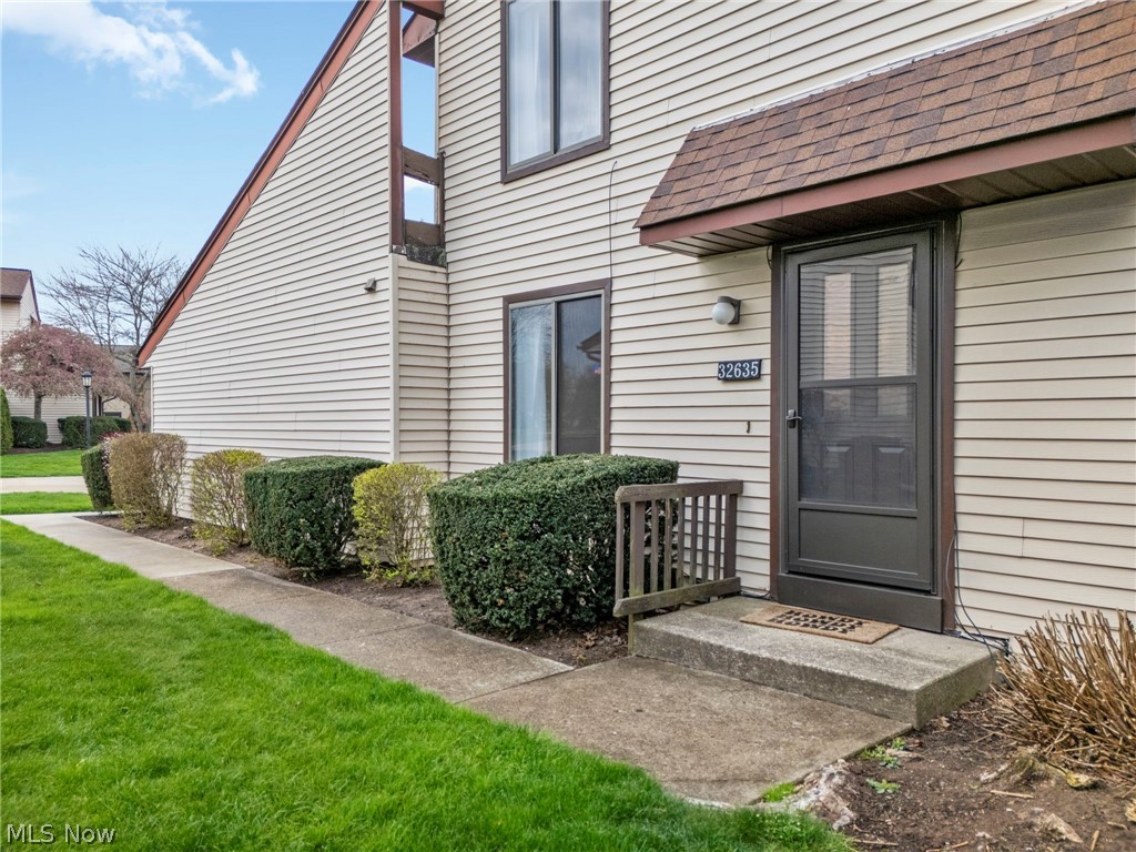 32635 Jefferson Drive Solon OH 44139