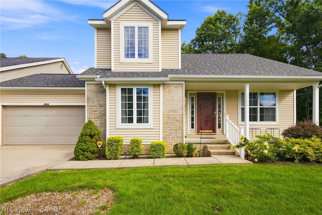2559 Edgebrook Crossing Twinsburg OH 44087