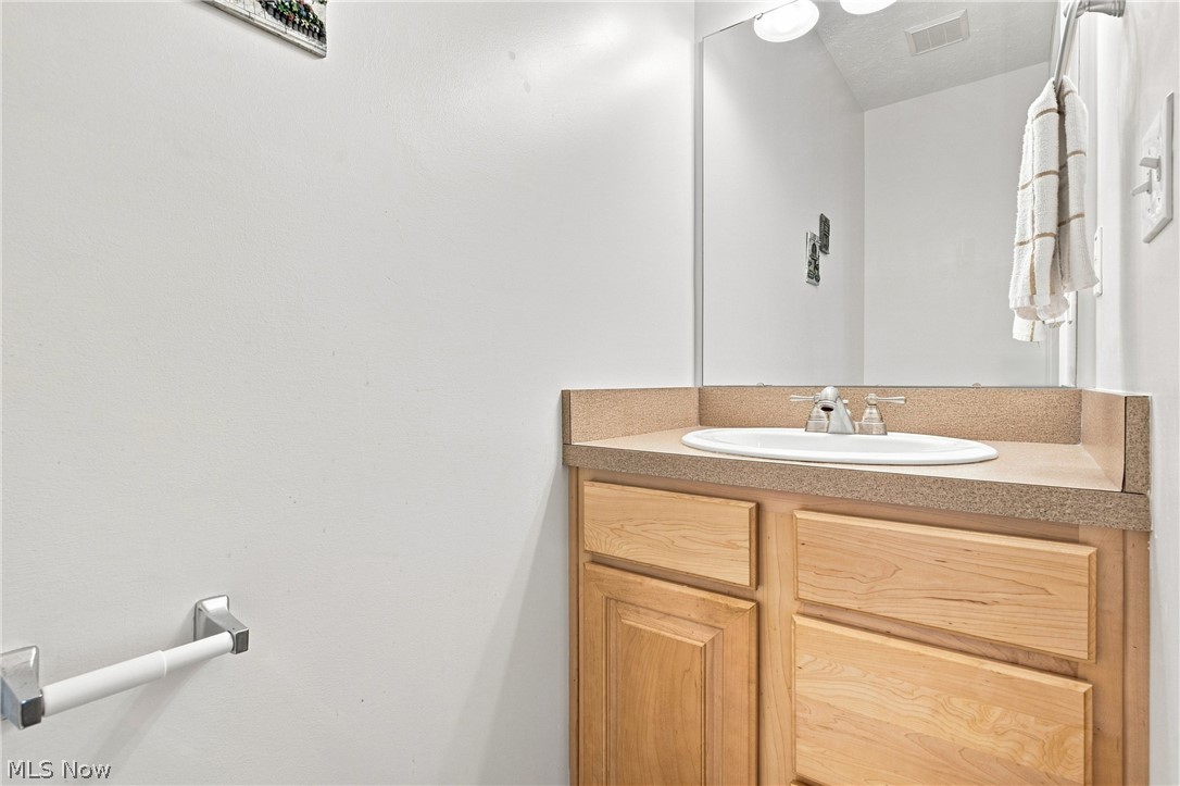 2559 Edgebrook Crossing Twinsburg OH 44087