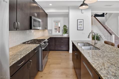 1363 Slate Court Cleveland Heights OH 44118