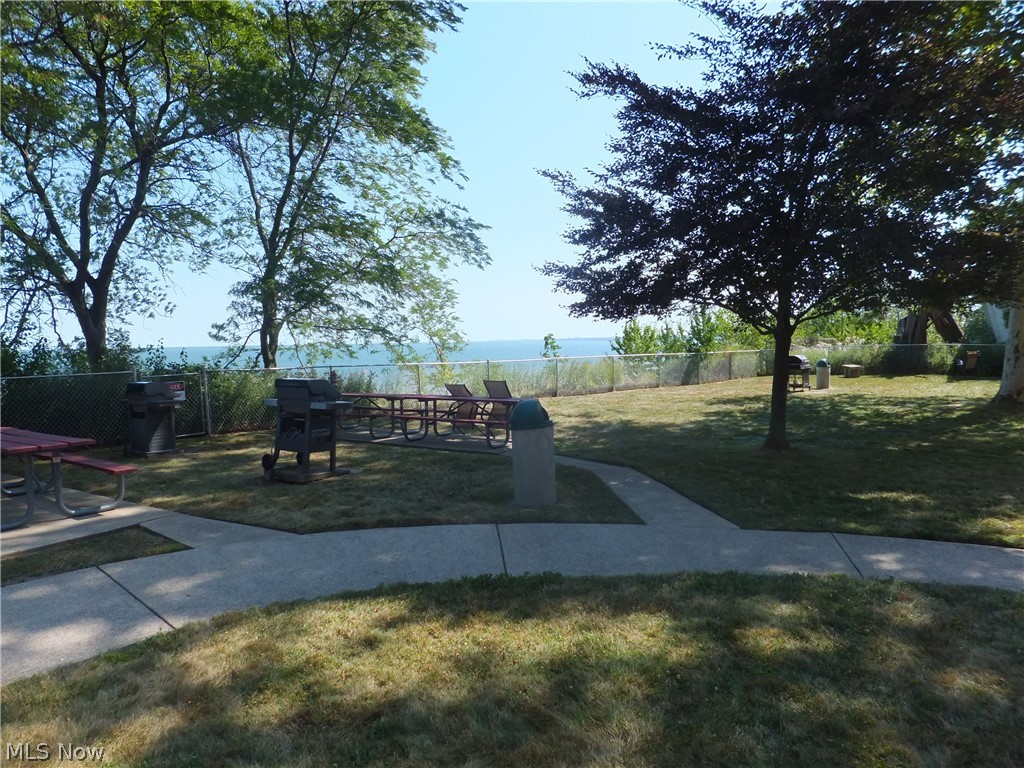 11820 Edgewater Drive Lakewood OH 44107