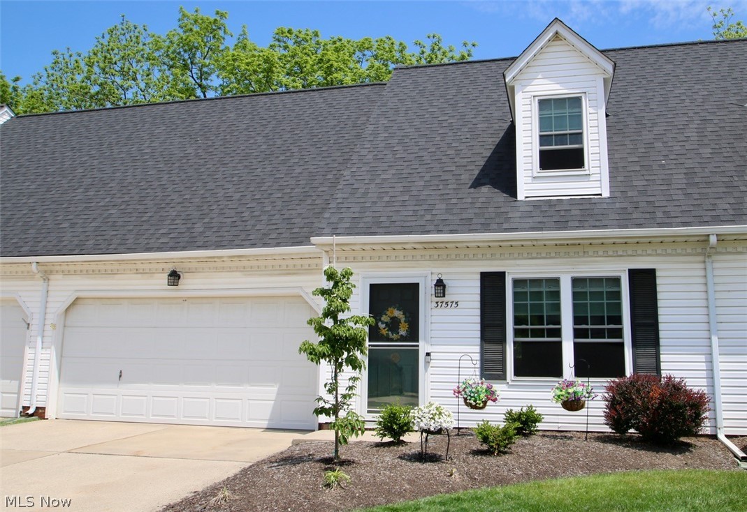 37575 Ocean Reef Willoughby OH 44094