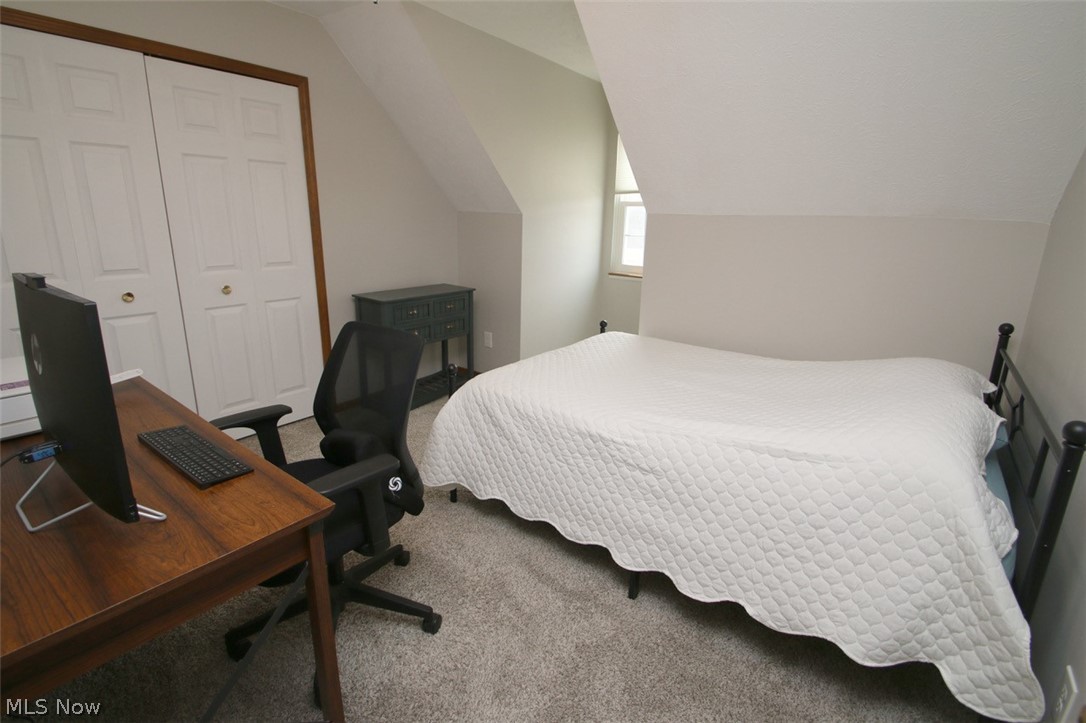 37575 Ocean Reef Willoughby OH 44094