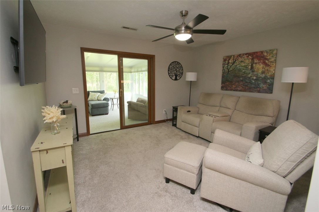 37575 Ocean Reef Willoughby OH 44094