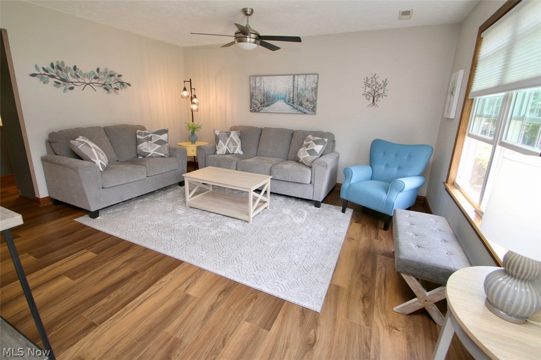 37575 Ocean Reef Willoughby OH 44094