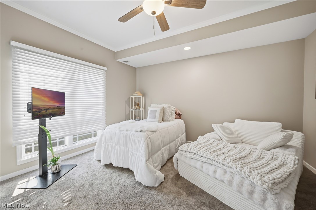 568 Lakeview Boulevard Lake Milton OH 44429