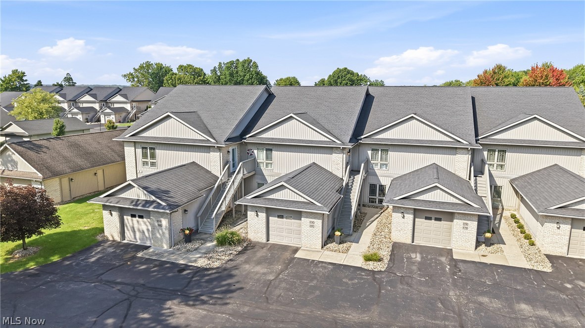 568 Lakeview Boulevard Lake Milton OH 44429