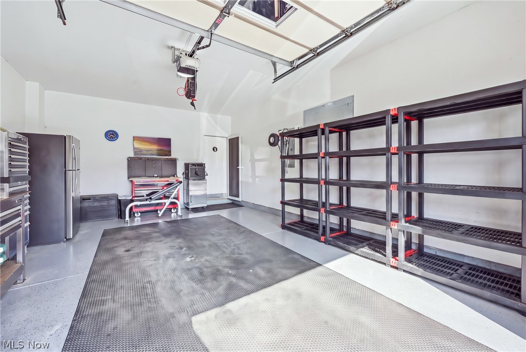 568 Lakeview Boulevard Lake Milton OH 44429